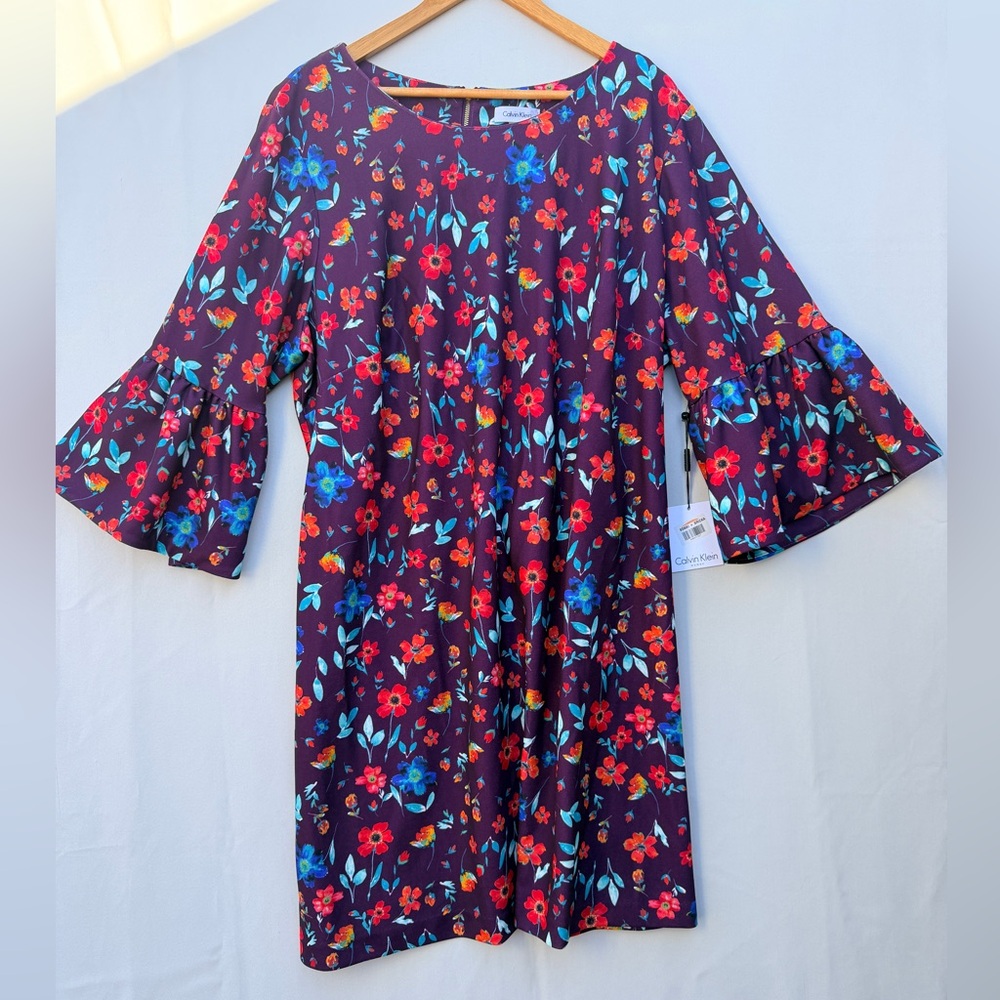 Calvin Klein Women's Printed Bell-Sleeve‎ Sheath Dress Aubergine Multi